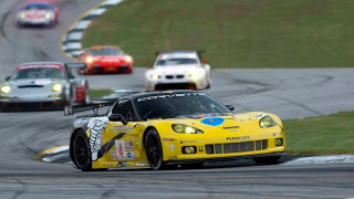Illustration for article titled Did GM illegally block a competitor to its Corvette race team?